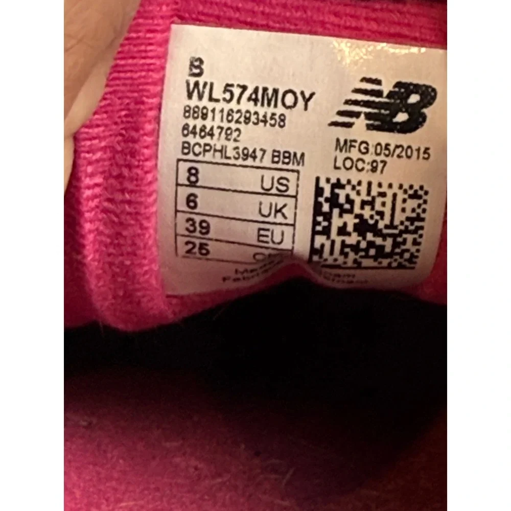 New Balance 574 Women's‎ Sneakers Blue Suede Athletic Walking Shoes